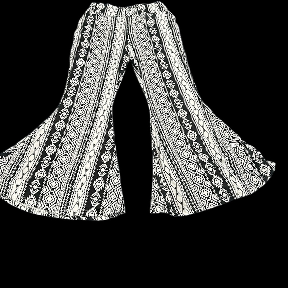 Black and White Patterned Flare Pants - NEw